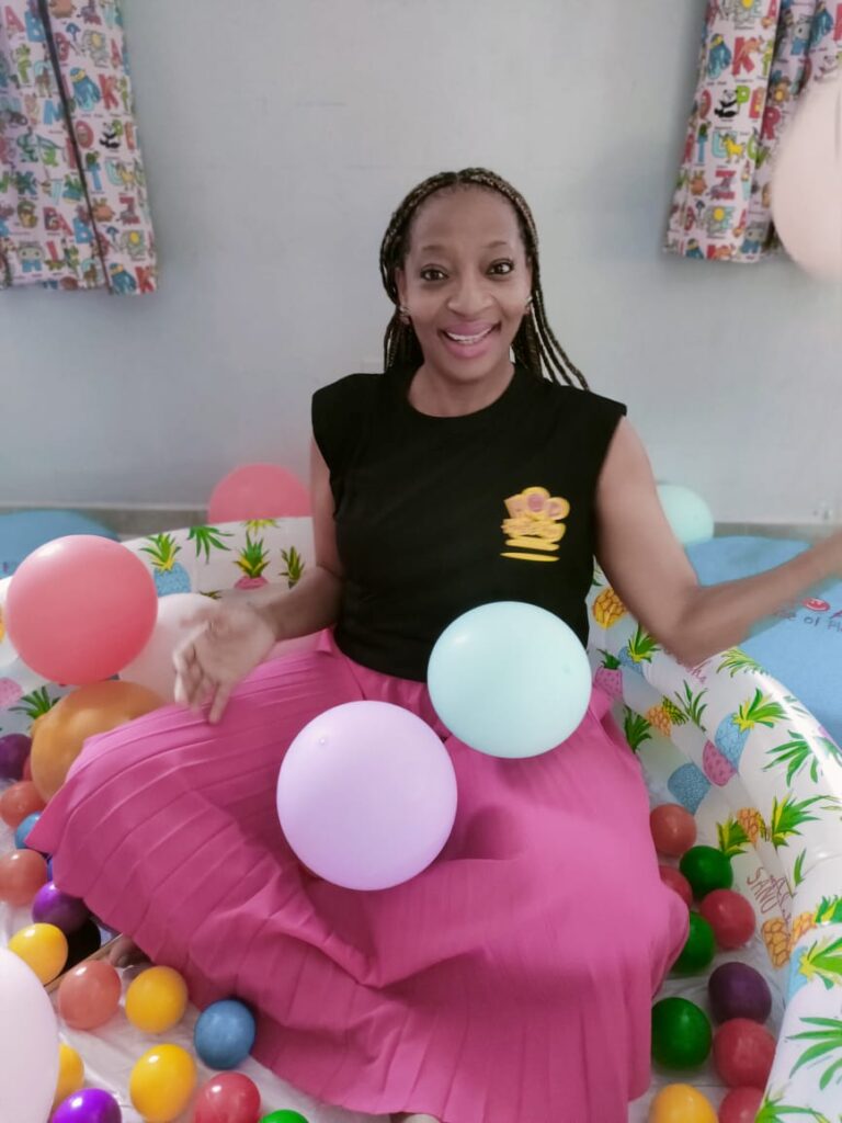 Londiwe Yika - House Of Play